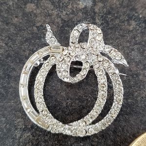 Cute pumpkin brooch/pin